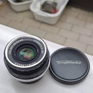 VOIGTLANDER COLOR-SKOPAR 35MM F2.5 MC LTM 95% NEW