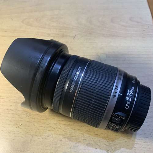 Canon EFS 18-200mm 防手震鏡頭 九成新 鏡片清冇花冇霉送400D機