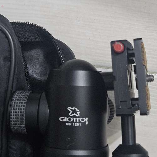 Velbon Neo Carmagne 640 腳架連 Giotto MH 1201 雲台
