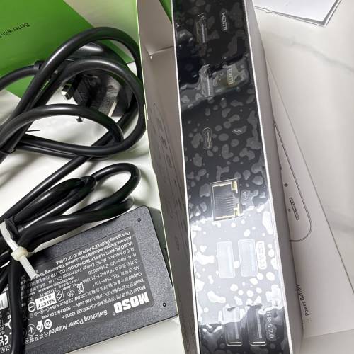 Belkin Thunderbolt 4 pro docking station