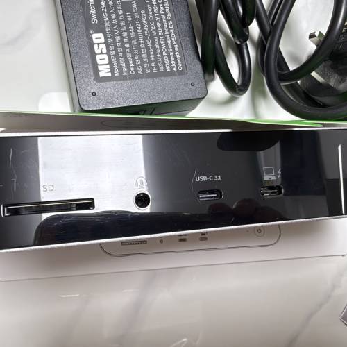 Belkin Thunderbolt 4 pro docking station