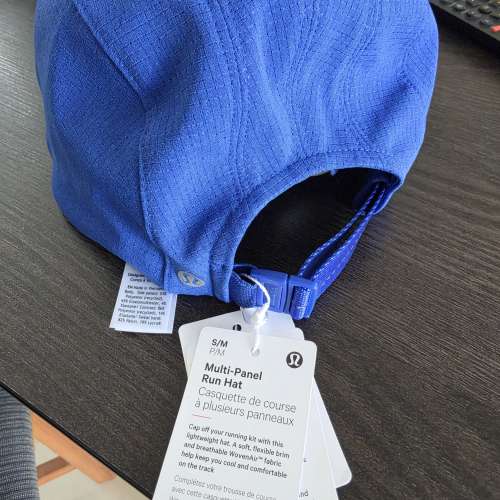 出售全新Lululemon跑步帽