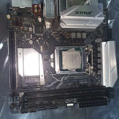 I7 8700k + z370i asus