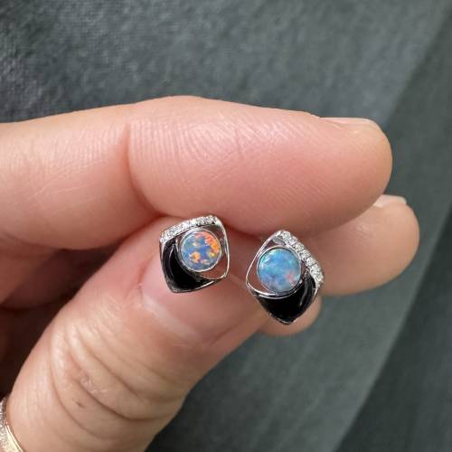 18k金歐泊 Opal 鑽石耳釘