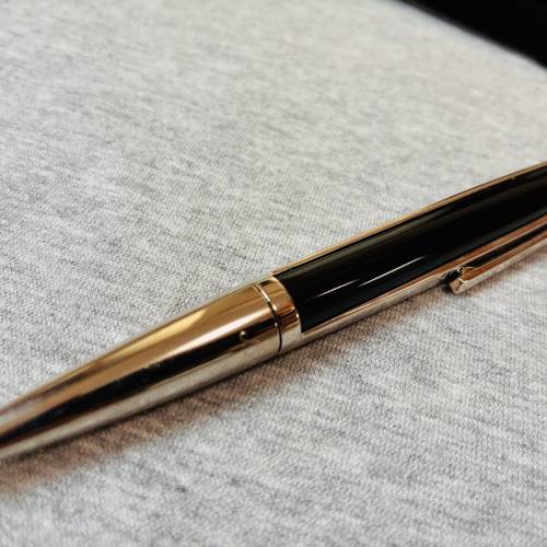 S.T. Dupont D&eacute;fi Ballpoint pen （Ref：405728） vintage