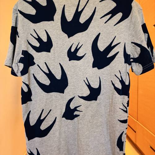Alexander McQueen McQ - Signature Swallow Print Grey T-Shirt（經典燕子印花灰色...