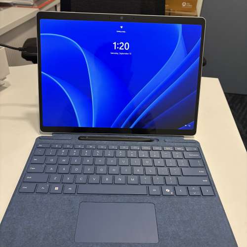 Surface Pro 13 第12版 Snapdragon X2 16/512 白金 行貨 連鍵盤 Slim Pen 豐澤8月購
