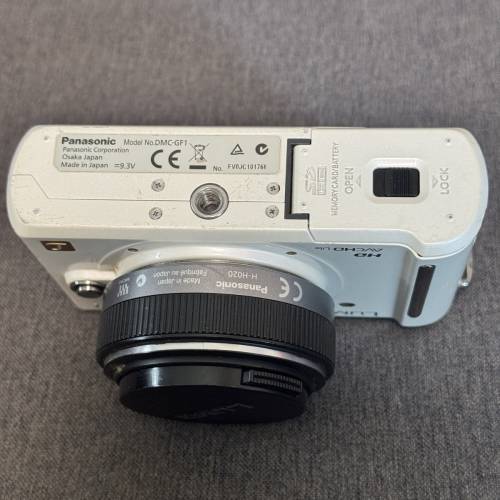 放售經典Panasonic Lumix GF1（白色淨機身）&nbsp; 連20MM 鐘頭