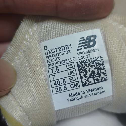 New Balance XC-72 黑白波鞋 US7.5(落地一次