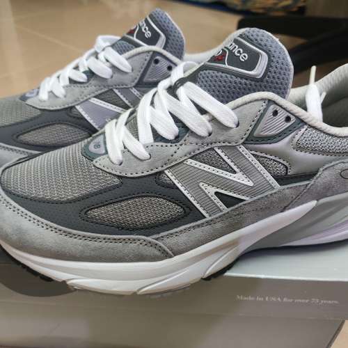 New Balance 990v6 Grey M990GL6 size 42 灰色 美製 （落地試左一1次）