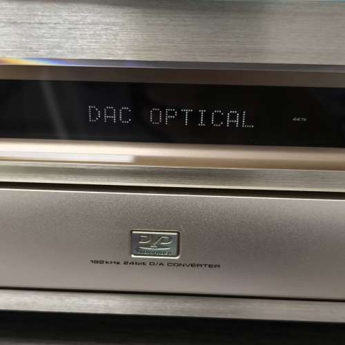 Pioneer DV-AX10