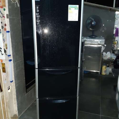 HITACHI 日立閃黑玻璃門雪櫃