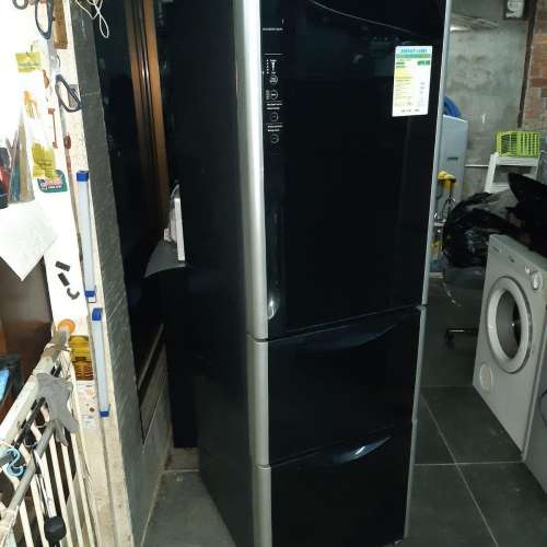 HITACHI 日立閃黑玻璃門雪櫃