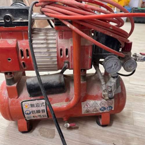 Air Fox 2HP 8L 220V 無油式靜音空氣泵
