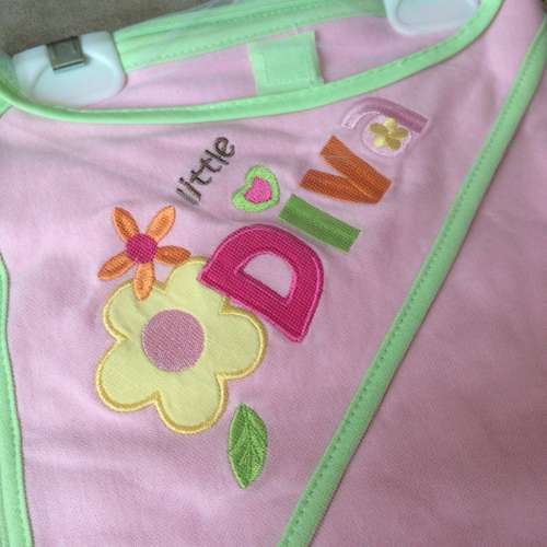 Hooded Towel Gift Set for Newborns PINK NEW 全新嬰兒毛巾套裝 HK$38/set