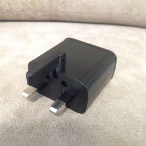 📱  SAMSUNG 15W Travel Adapter USB (Adaptive Fast Charging) Mobile Charger USED