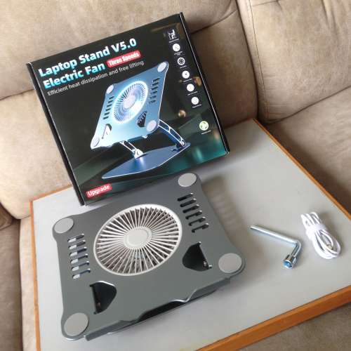💻 Macbook Stand Notebook Computer Adjustable Portable Aluminium Fan Light USB-C