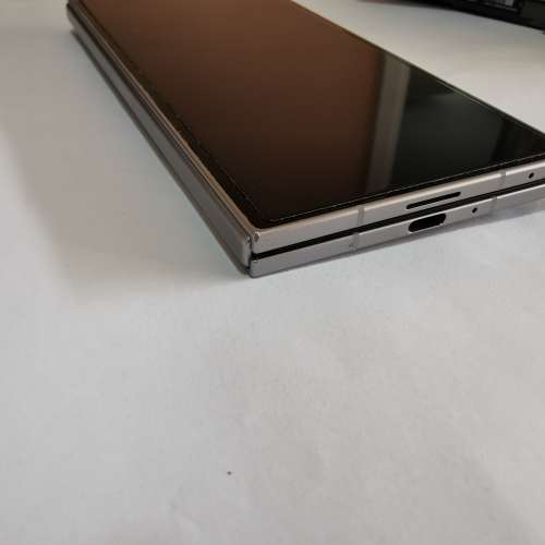 新淨,512GB,香港行貨,銀色Samsung fold 7 雙卡 5G, 有盒