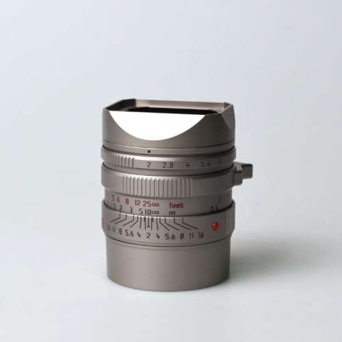 Light Lens Lab LLL 35mm F2 APO APOCHROMATIC - Titanium