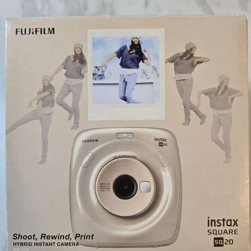 Fujifilm instax square SQ20