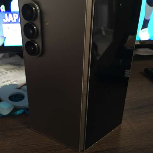 Samsung fold 7th 512g 不議價，淨機，新淨
