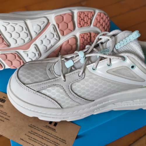 全新 Hoka Bondi B3 運動鞋 US9