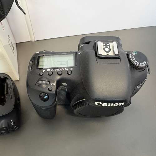 Canon 7D 連手柄