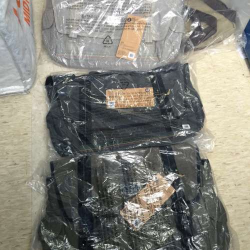🎒 MARLEY Messenger fit Notebook MacBook Laptop Bag NEW 全新 單肩手提袋 手提包 ...
