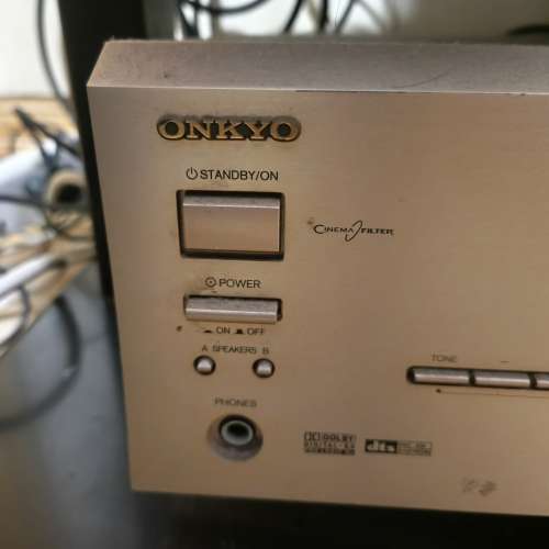 Onkyo TX-SR502 擴音機