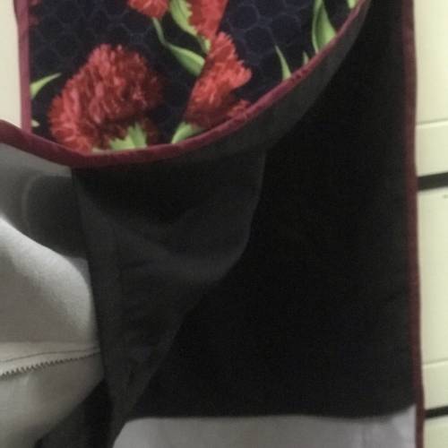 黑色紅花旗袍