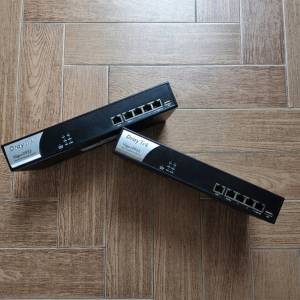 2個 Draytek Vigor 2922 VPN Router