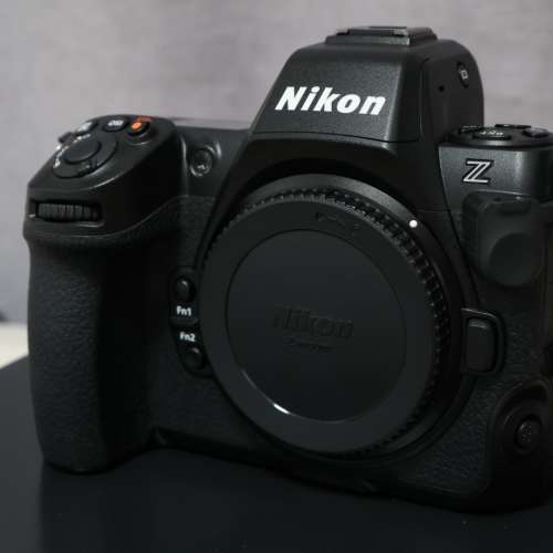 Nikon z8