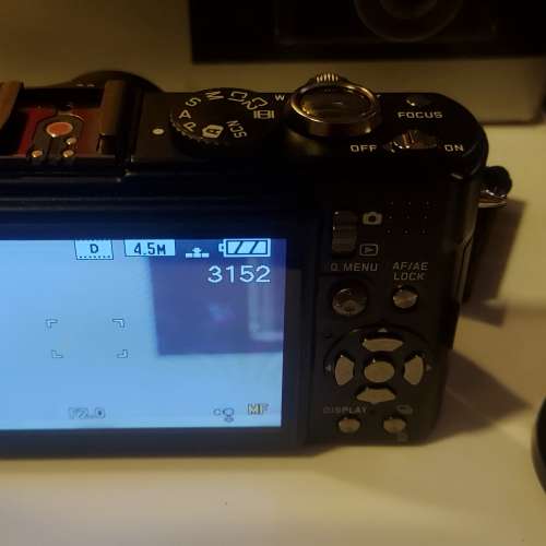 leica d-lux 4