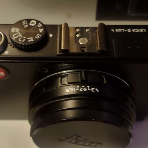leica d-lux 4