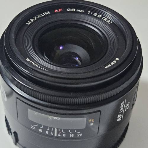 Minolta AF 28mm f/2.8