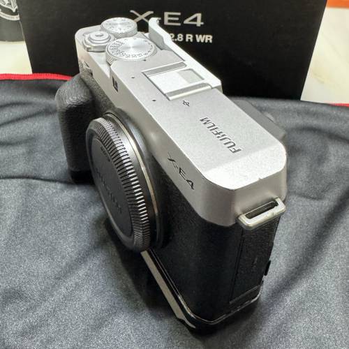 Fujifilm X-E4 淨機身
