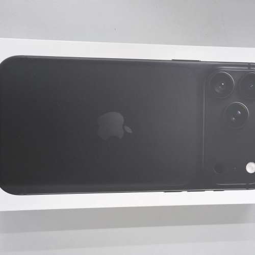 iPhone 18 pro max 256gb 黑