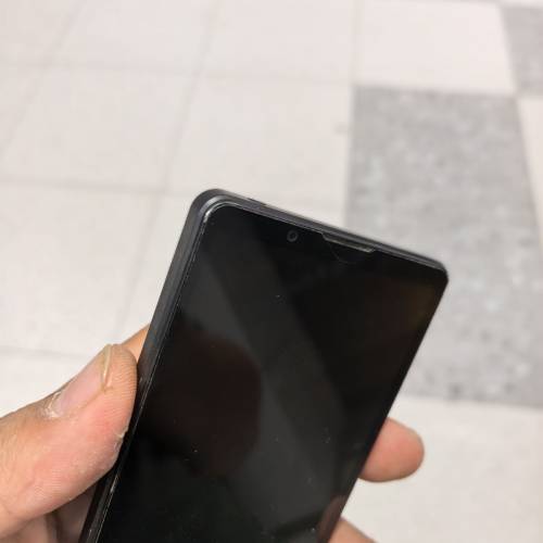 SONY xperia 5 v