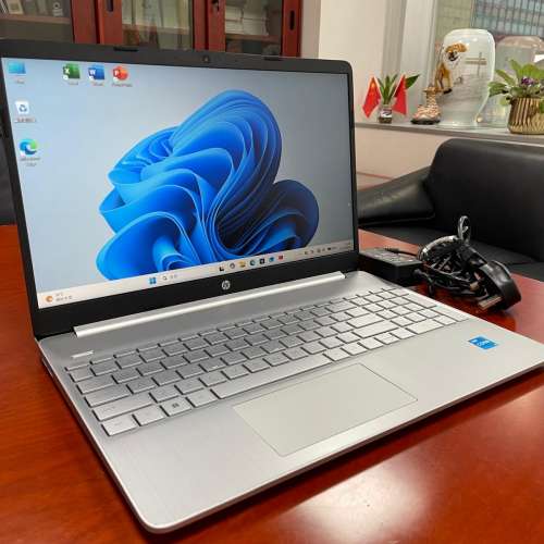 hp  手提電腦是一款 15.6 吋即買即用文書筆電，搭載第 12 代 Intel Core i3-1215U ...