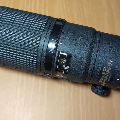Nikon AF 200mm F4 micro