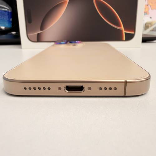 iPhone 16 Pro Max 256gb  98% 新 沙漠色鈦金屬