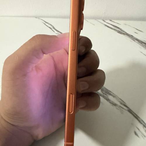 iphone 17 pro max 256 gb 97% 電池