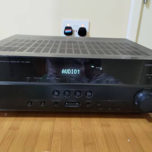 Yamaha RX-V667 (影音主機)  AVR Receiver + 座地喇叭（三路）