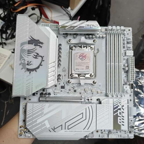 微星 (MSI) MPG B850M EDGE TI MAX WIFI 刀锋钛