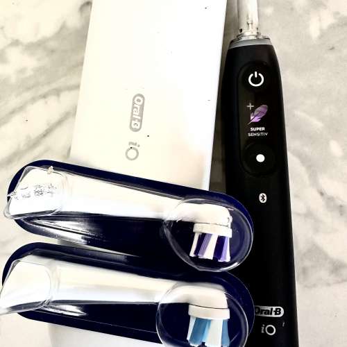 Oral-B iO series 9 電動牙刷