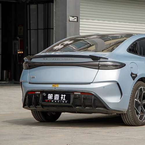BYD SEAL 海豹尾翼