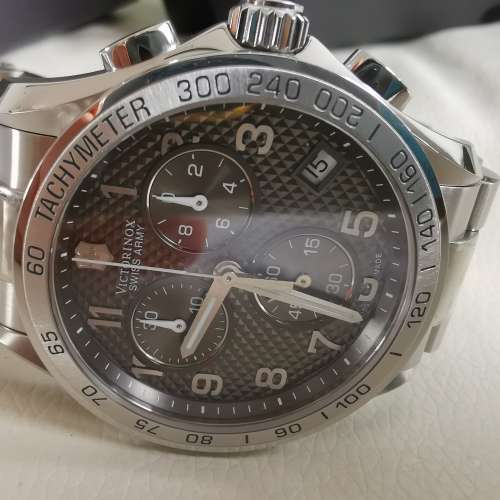 瑞士 Victorinox  男裝鋼帶手錶 Victorinox Swiss Army Chrono Classic Men's Watch