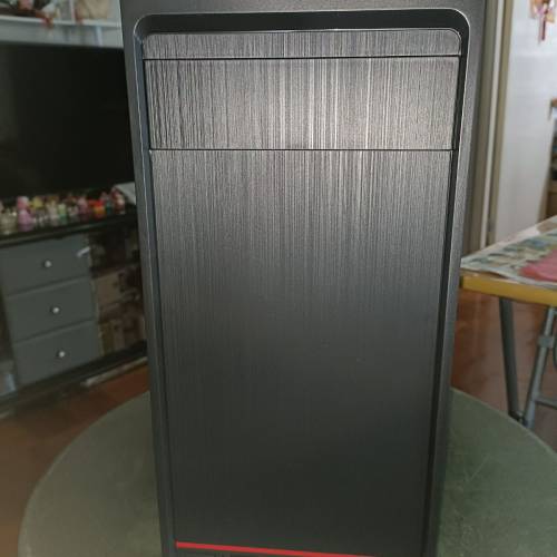 電腦主機 Intel i5 -  3.3GHz