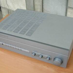 NAD C352 Integrated Amplifier (80w中階機)