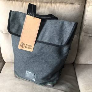 🎒 MARLEY Day Backpack 14L Dark Gray fits iPad NEW 全新 雙肩包 輕背包 深灰色 🎒